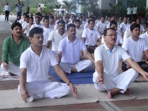 Airport-Yoga