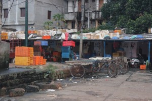 Vendors at Unit 4 Fish Market, Bhubaneswar rue Govt Apathy 2