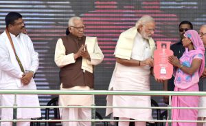 PM Modi-Pradhan Mantri Ujjwala Yojana