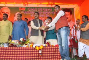 priyabrata-majhi-Dharmendra Pradhan