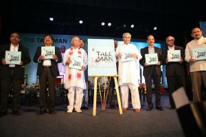 Naveen-Tall-Man-Mumbai