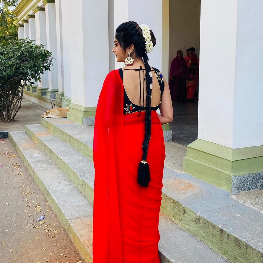 Odia Actress jhilik Bhattacharjee Hot Photos in Red Saree